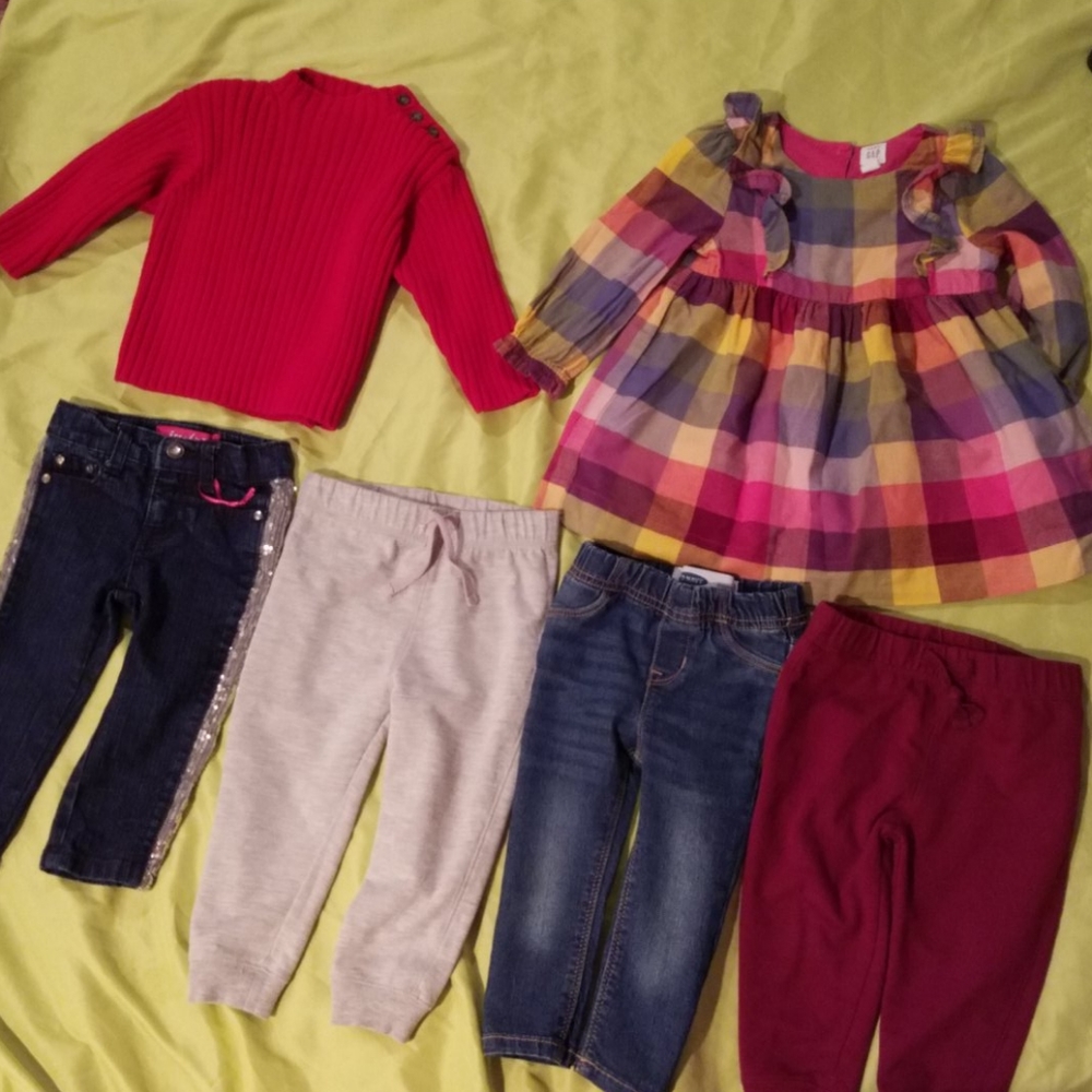 7-Piece bundle for 12-24 mos 3 tops/ 4 bottoms